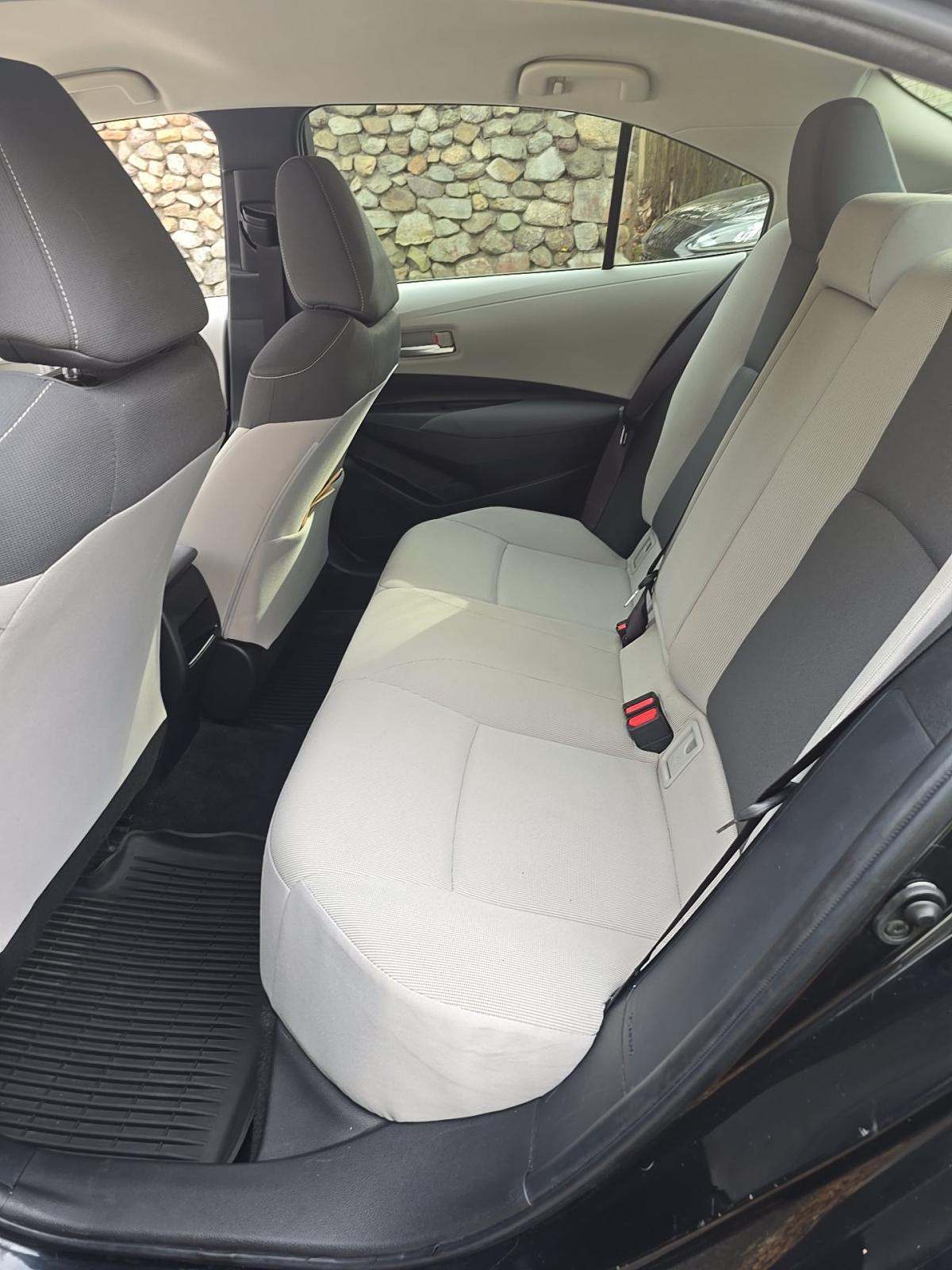 2021 Toyota Corolla LE FWD