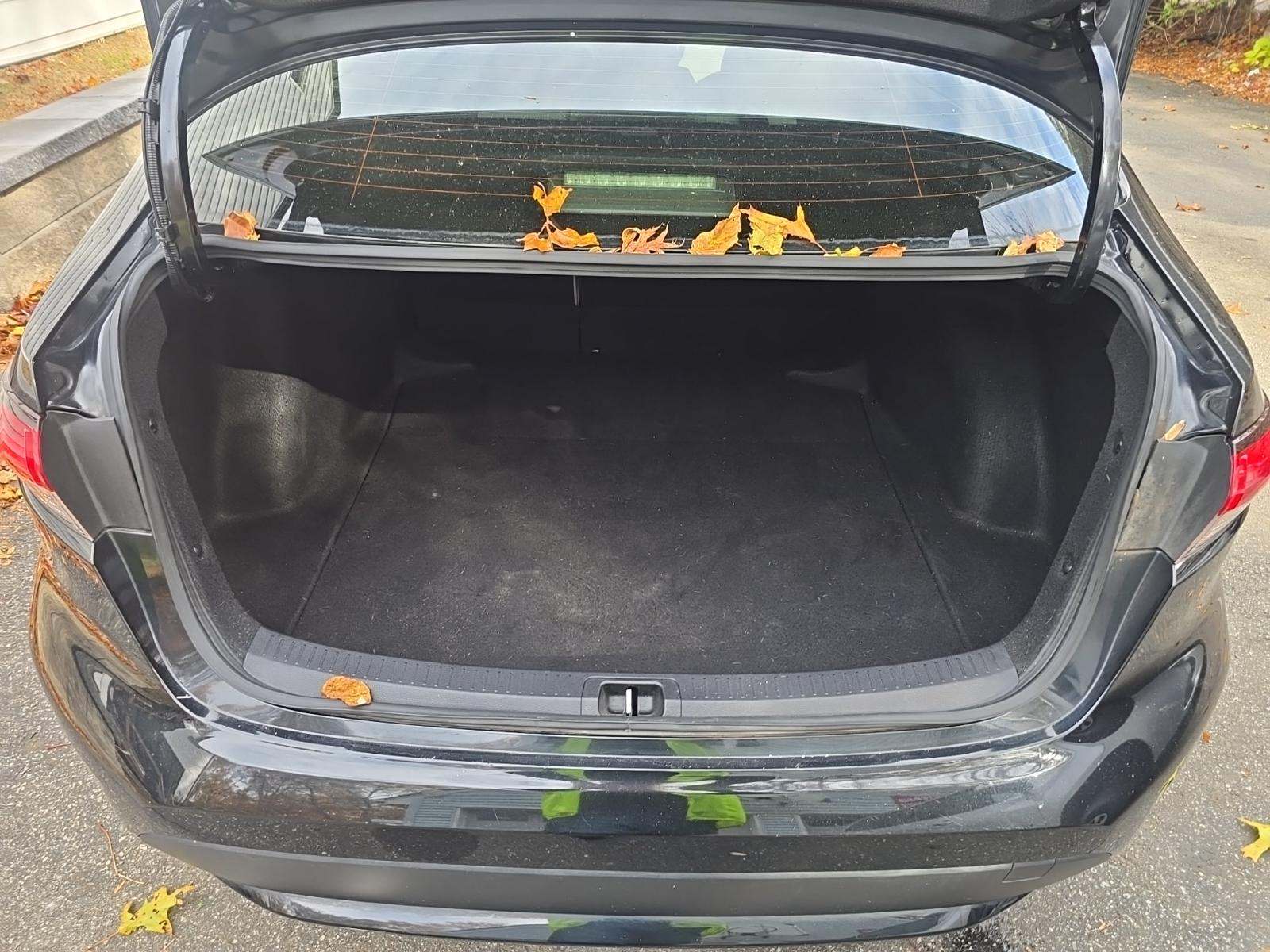 2021 Toyota Corolla LE FWD