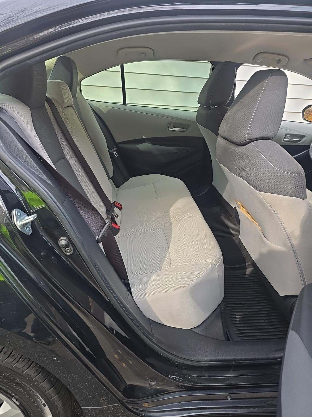 2021 Toyota Corolla LE FWD