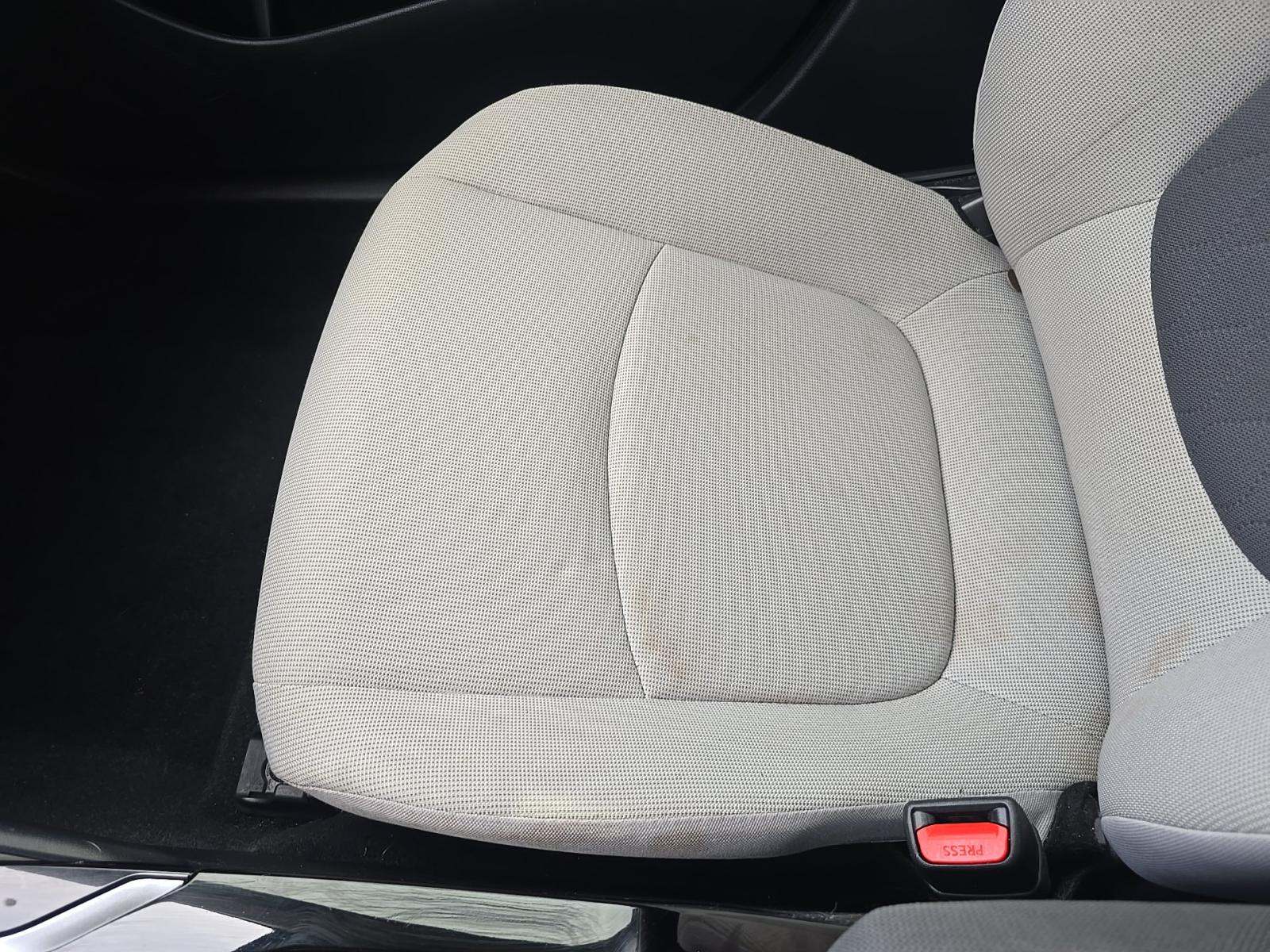 2021 Toyota Corolla LE FWD