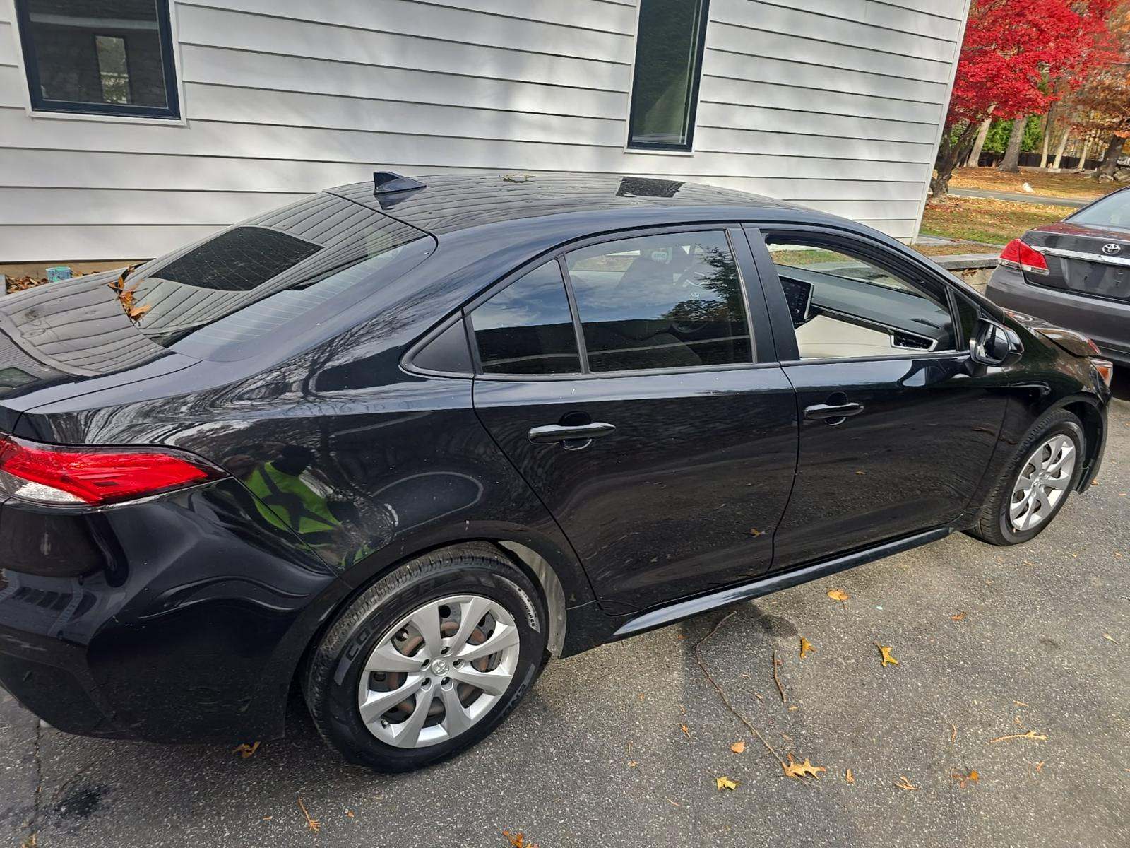 2021 Toyota Corolla LE FWD