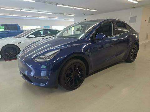 2022 Tesla Model Y Long Range AWD