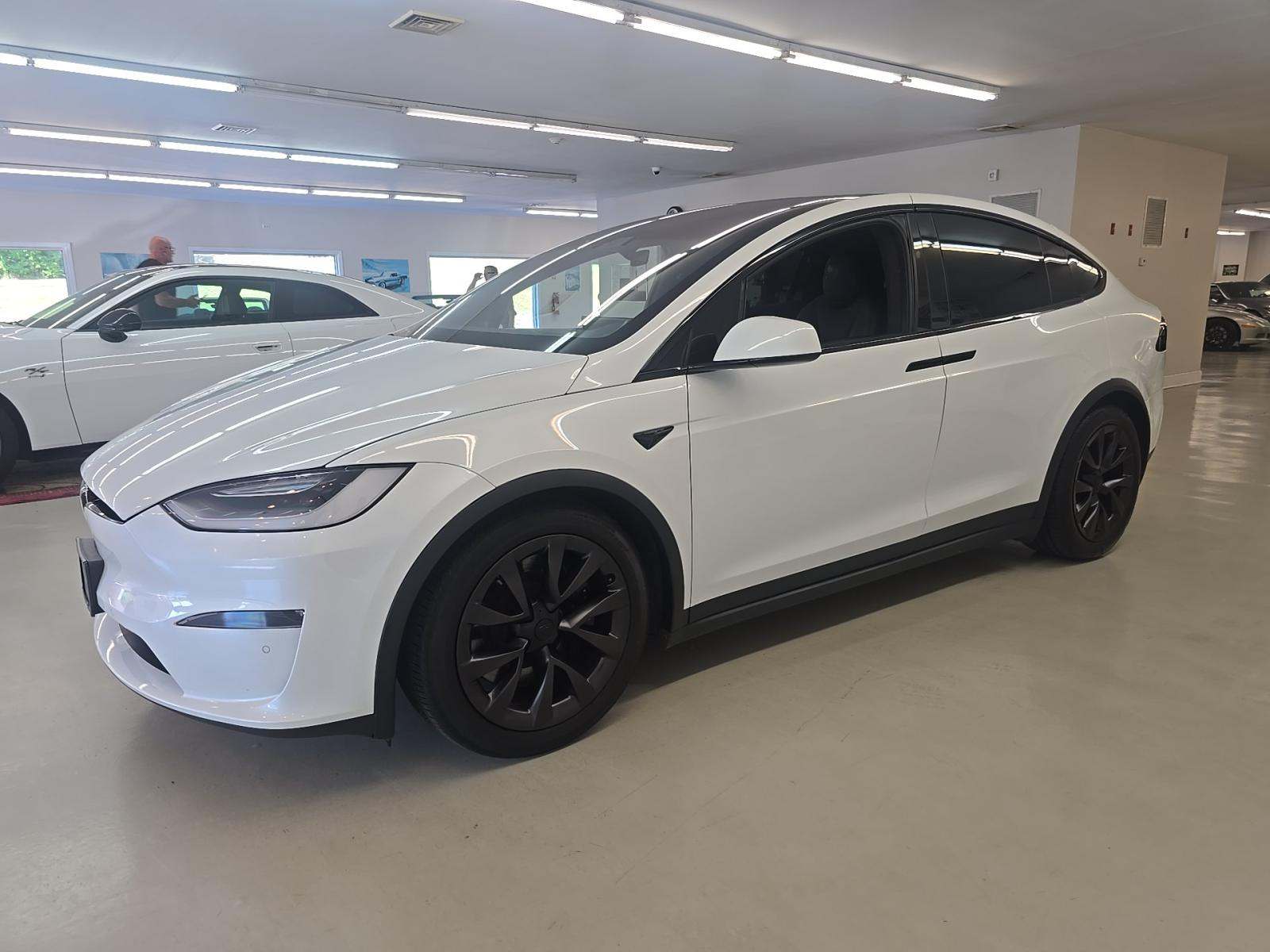 2022 Tesla Model X Base AWD