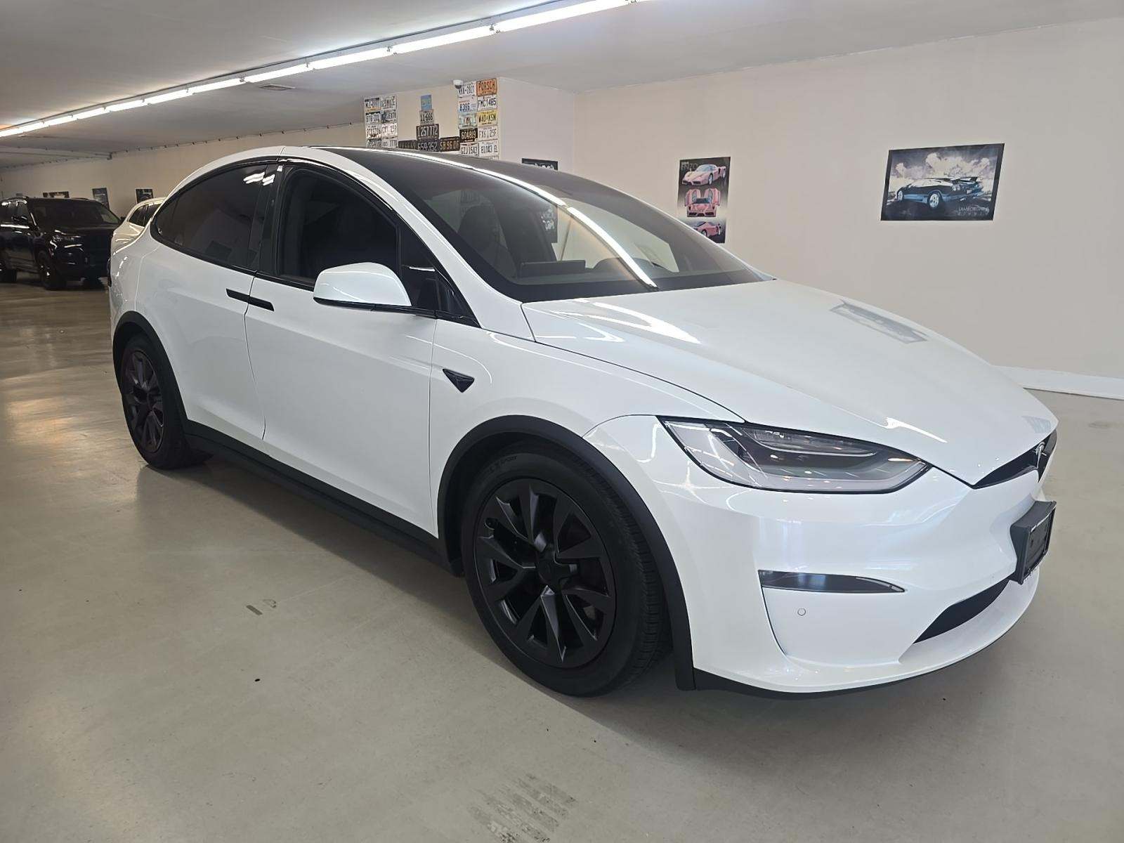 2022 Tesla Model X Base AWD