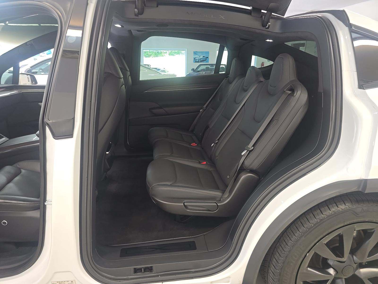 2022 Tesla Model X Base AWD