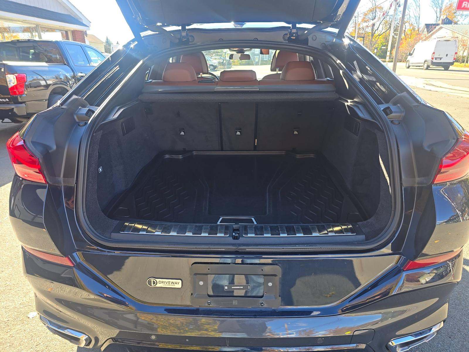 2024 BMW X6 xDrive40i AWD