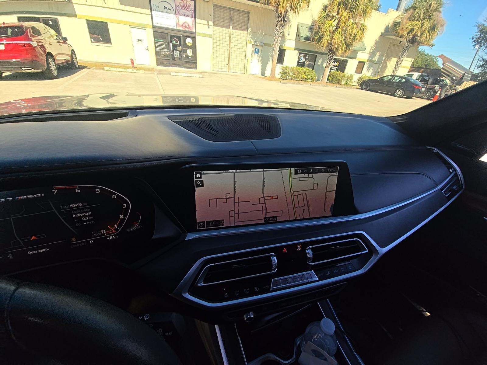 2022 BMW X7 M50i AWD