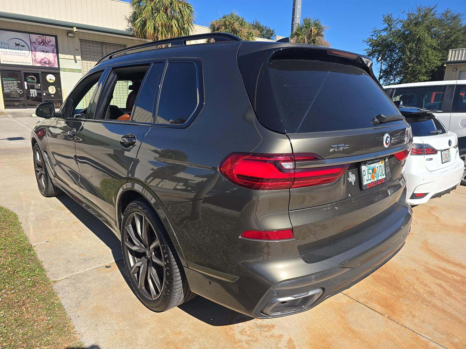 2022 BMW X7 M50i AWD