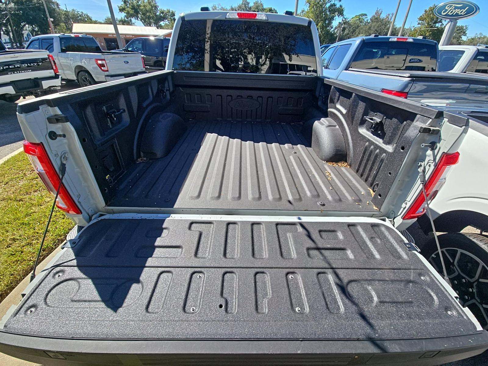 2023 Ford F-150 Lariat AWD