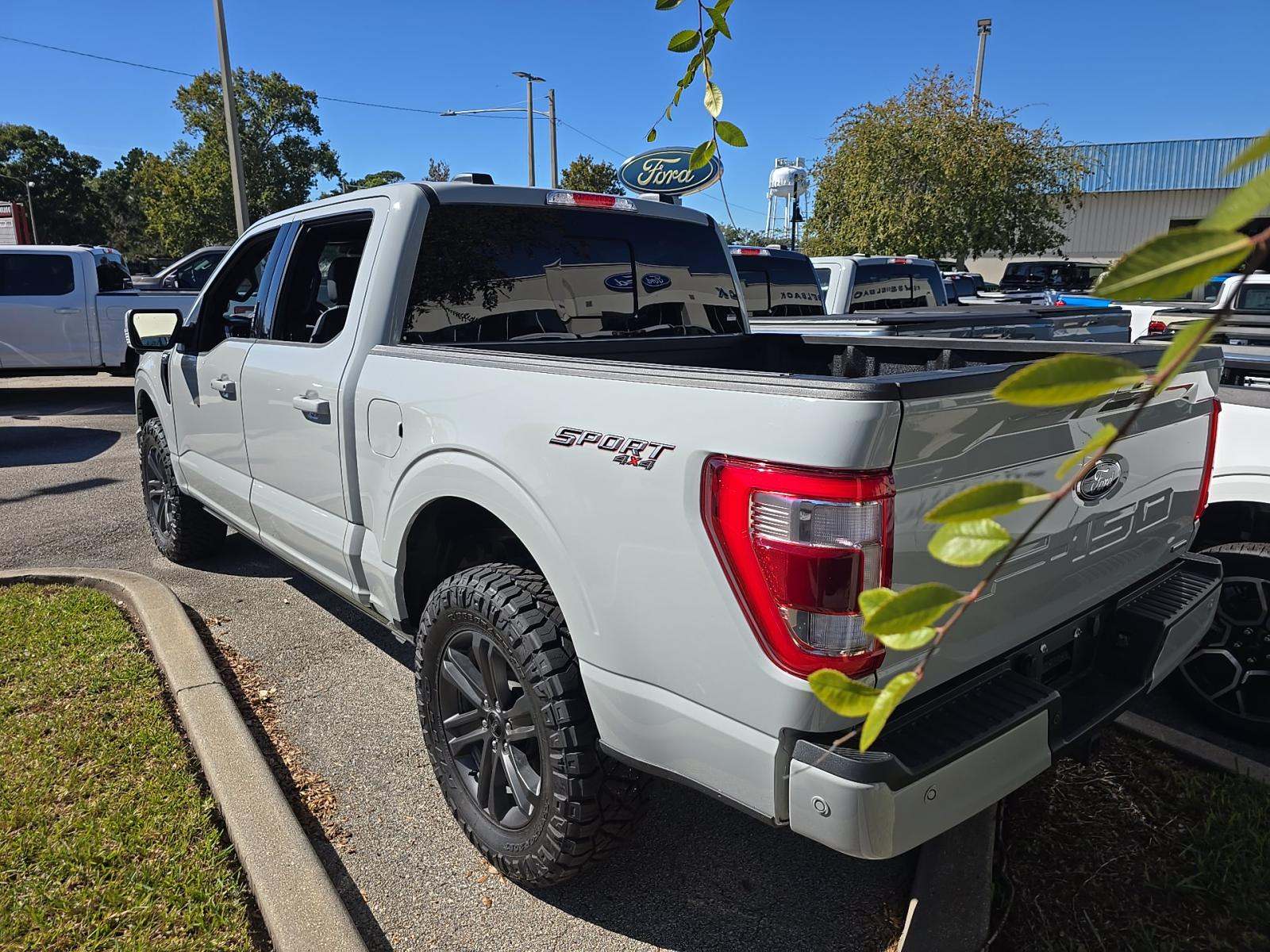 2023 Ford F-150 Lariat AWD