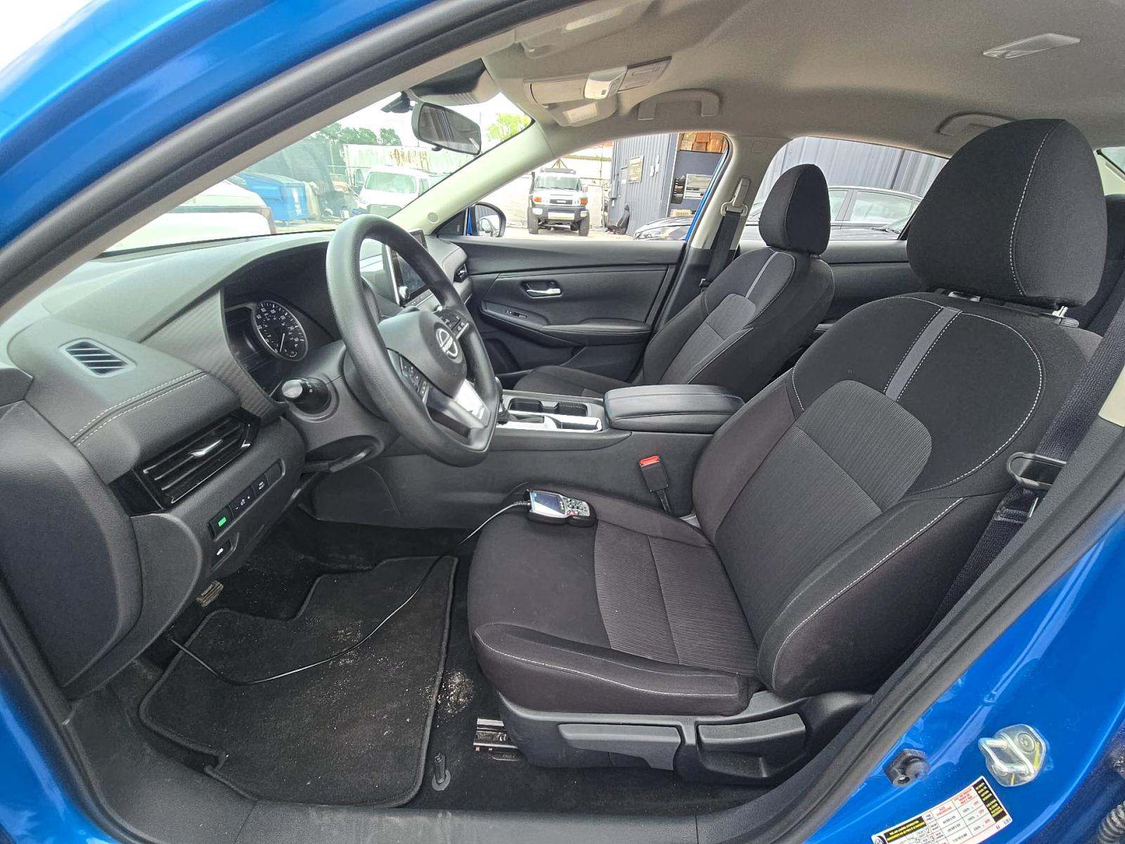 NISSAN SENTRA - 6