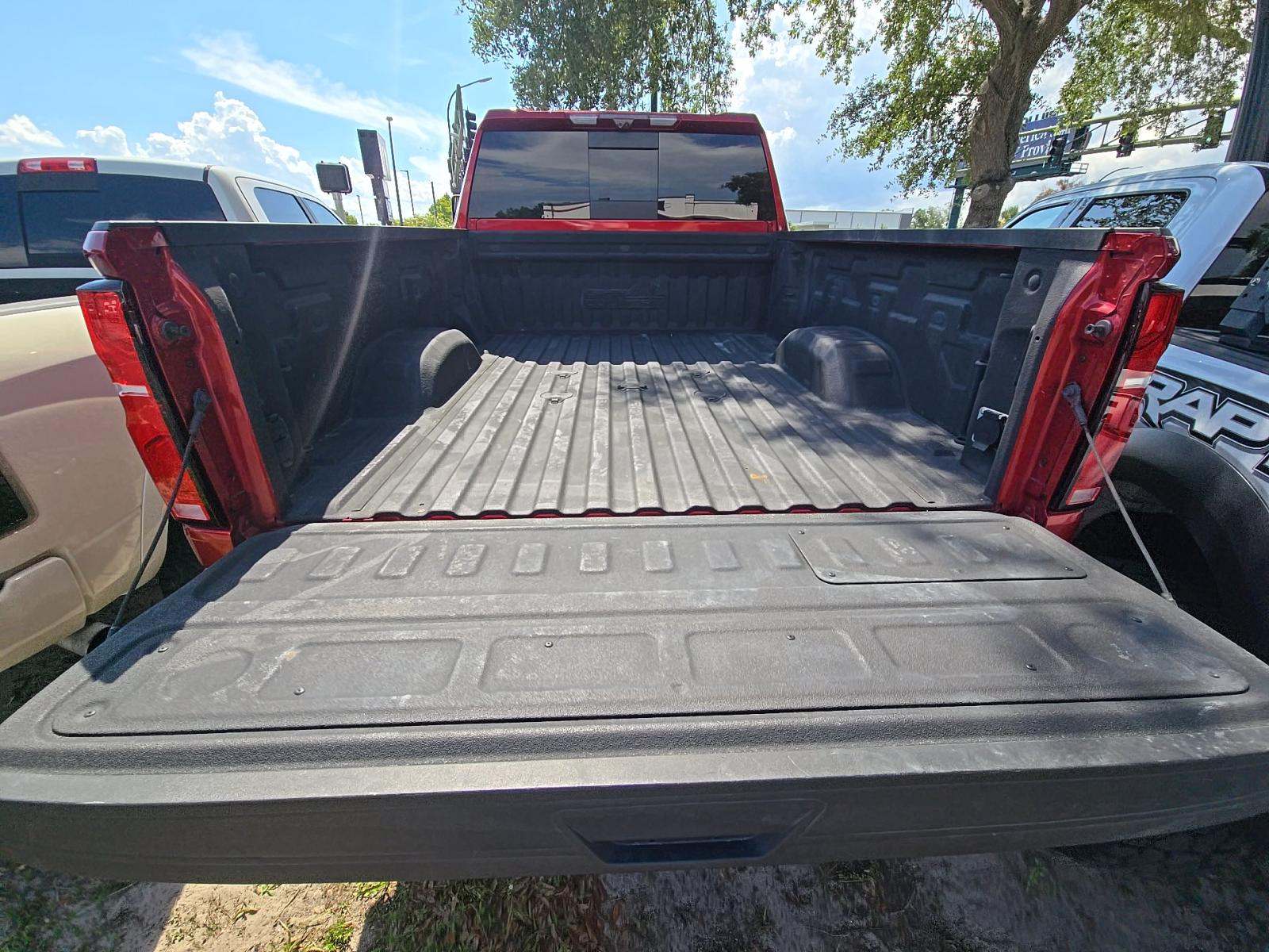 2024 Chevrolet Silverado 2500HD High Country AWD