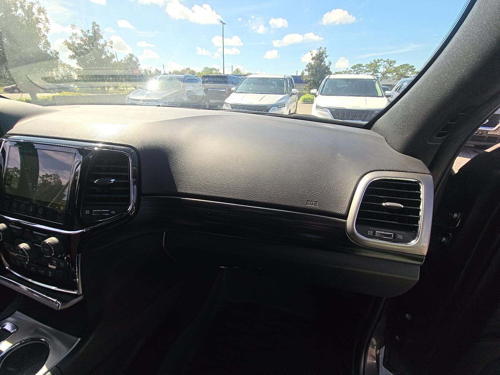 2021 Jeep Grand Cherokee Laredo AWD