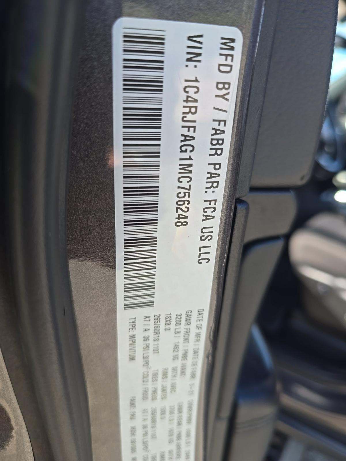 2021 Jeep Grand Cherokee Laredo AWD