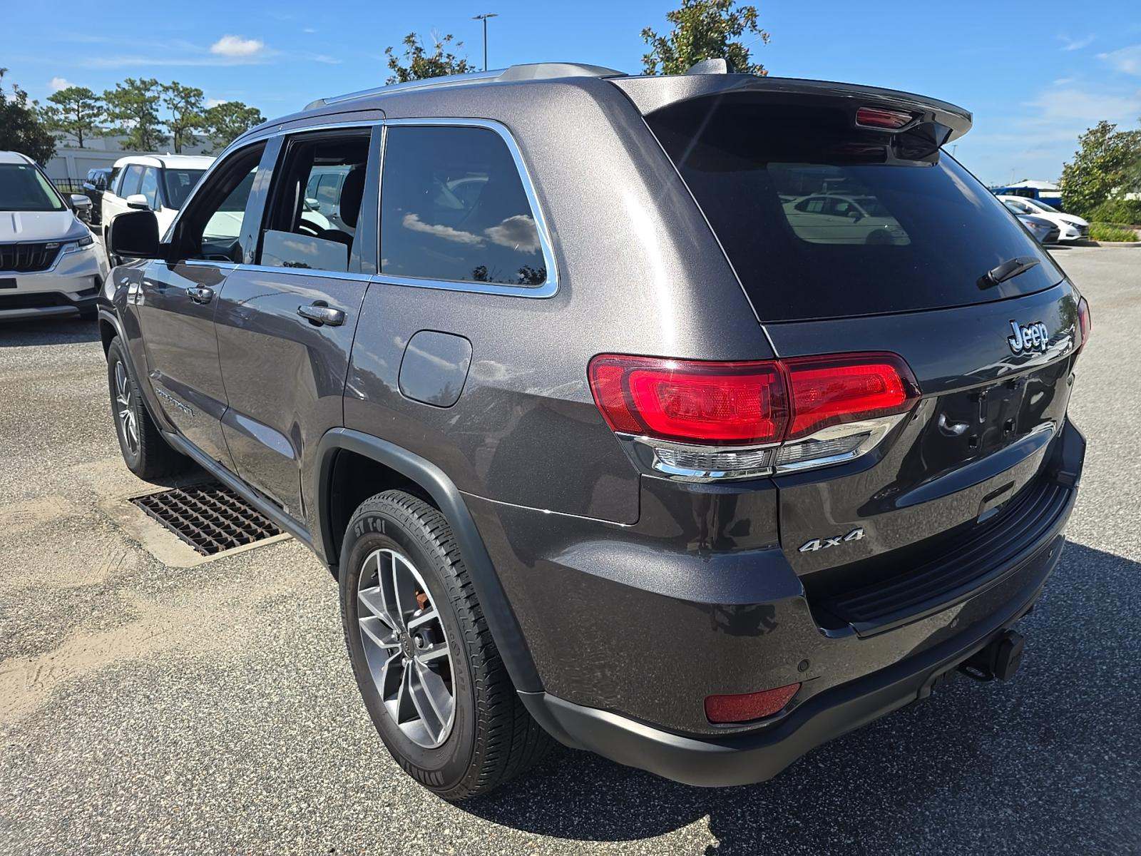 2021 Jeep Grand Cherokee Laredo AWD