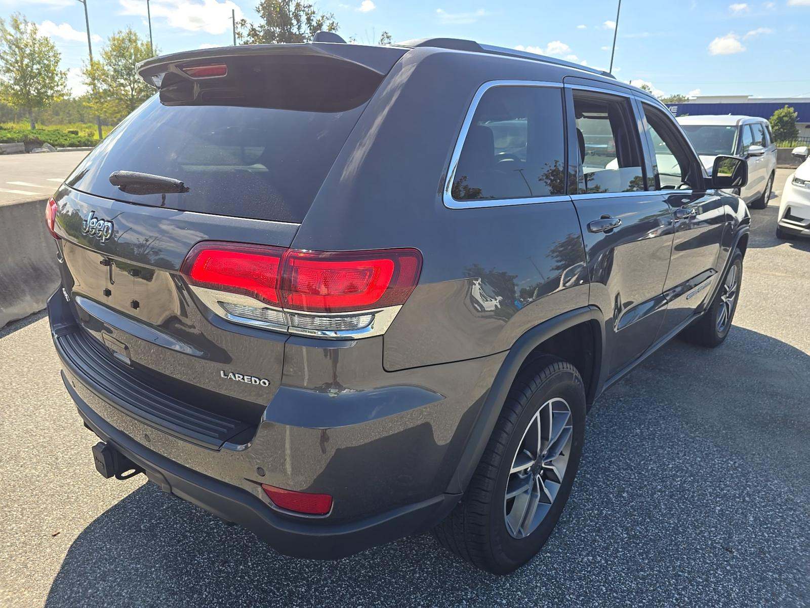 2021 Jeep Grand Cherokee Laredo AWD