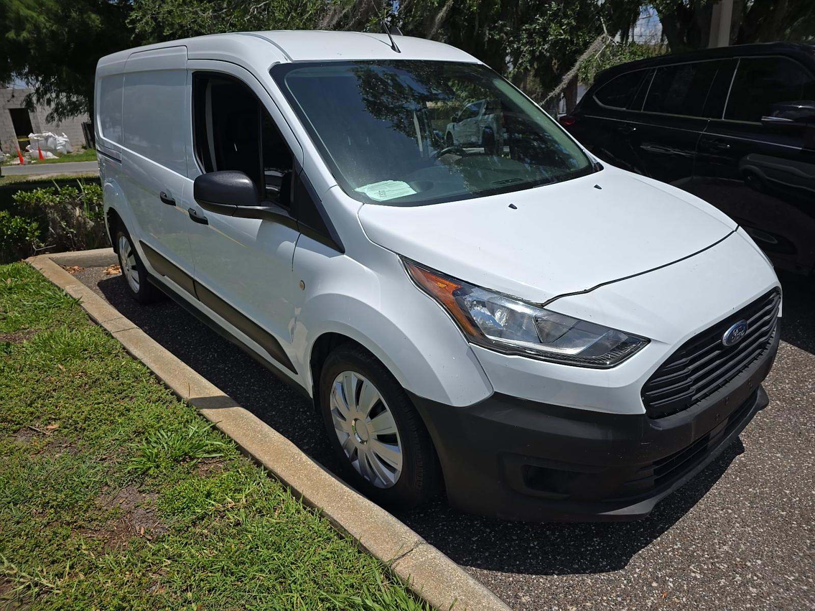FORD TRANSIT CONNECT - 4