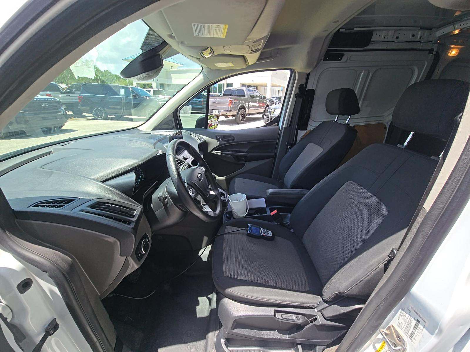 FORD TRANSIT CONNECT - 6
