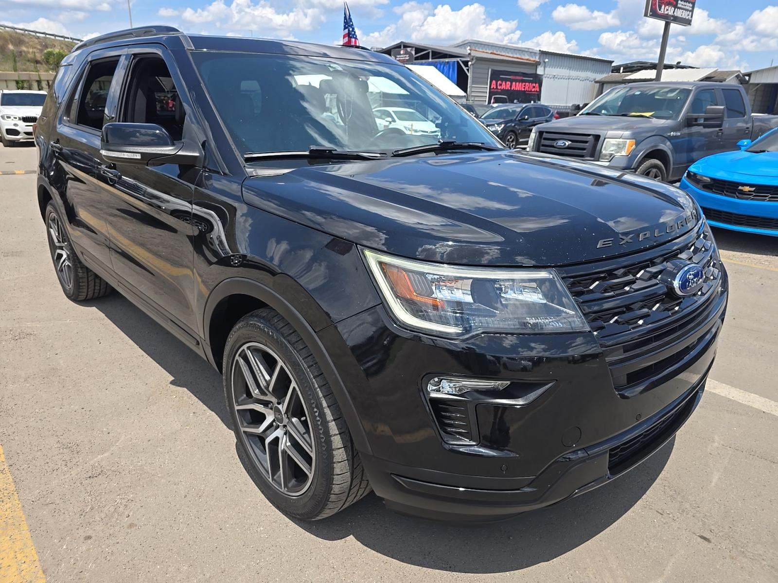 FORD EXPLORER - 4