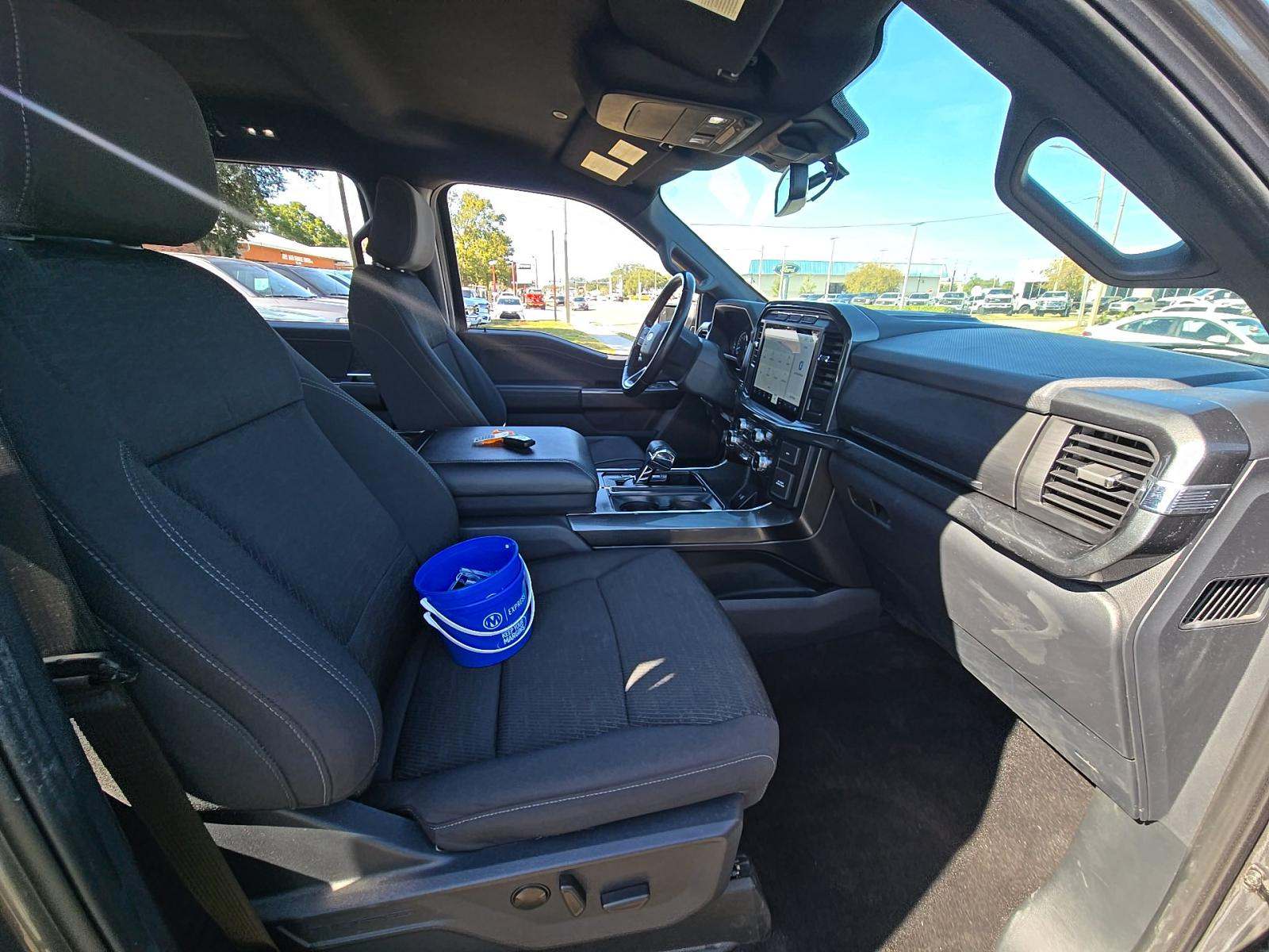 2022 Ford F-150 XLT AWD