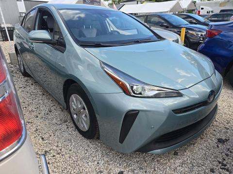 2020 Toyota Prius LE FWD