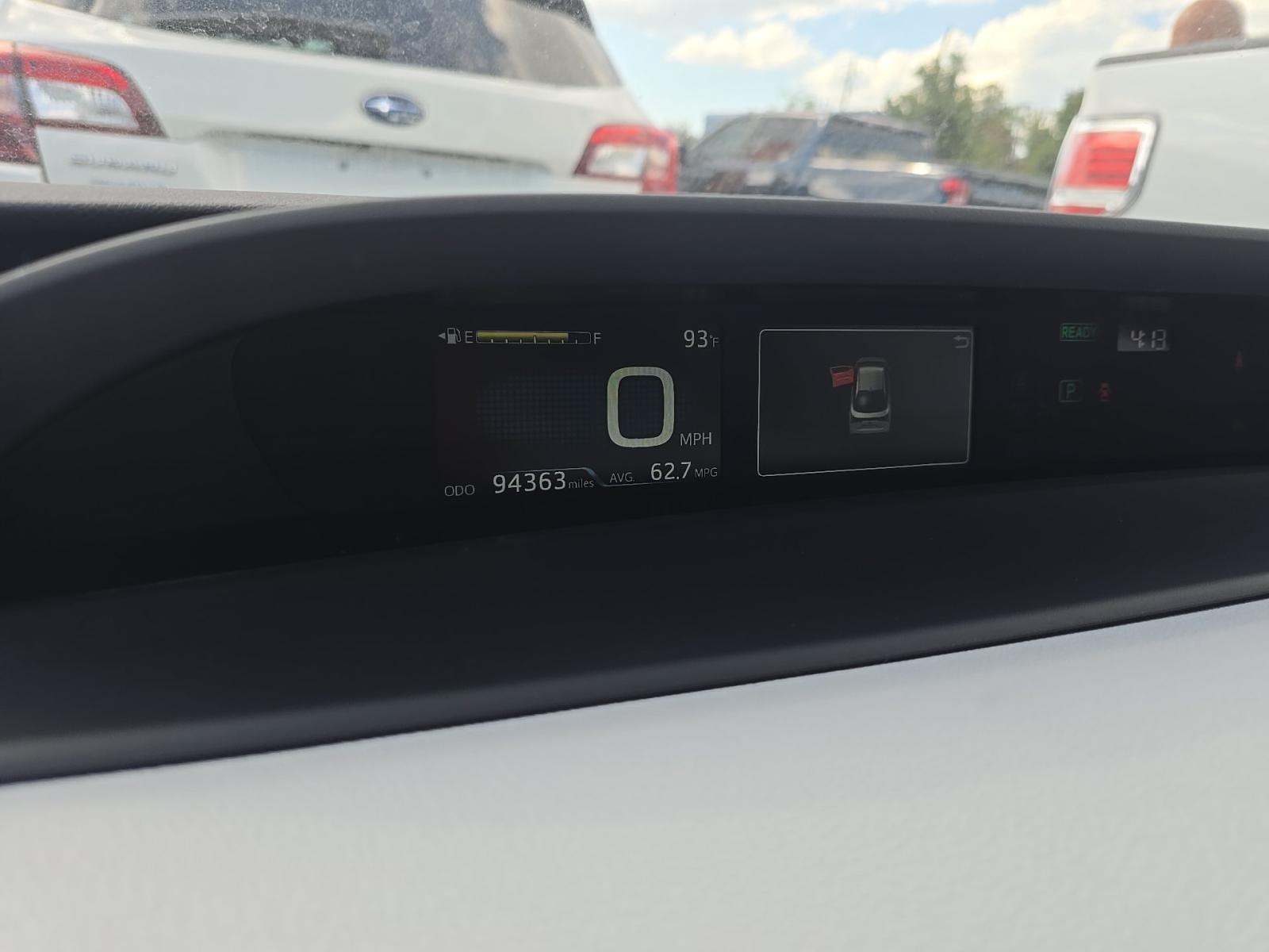 2020 Toyota Prius LE FWD