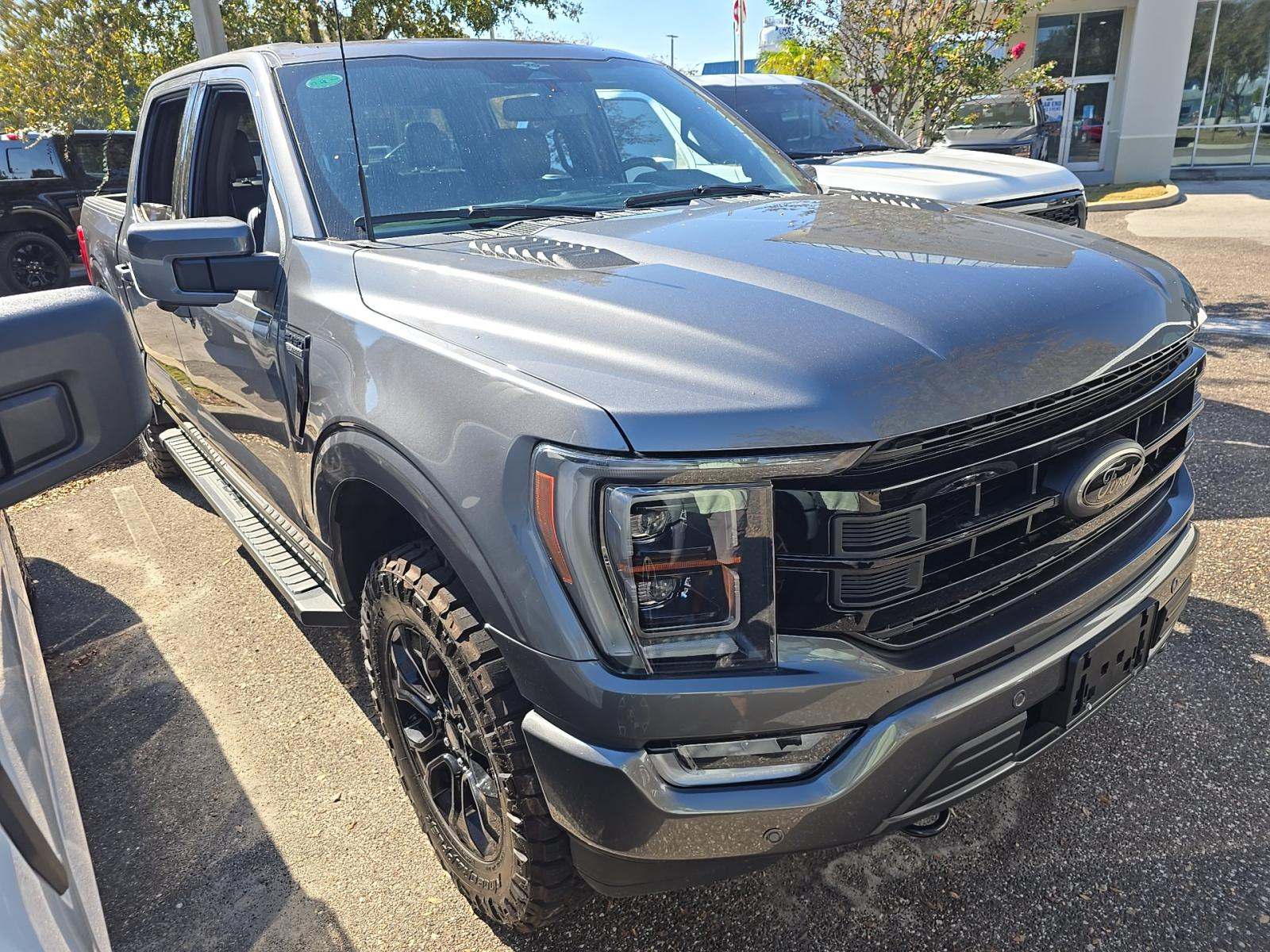 2023 Ford F-150 Lariat AWD