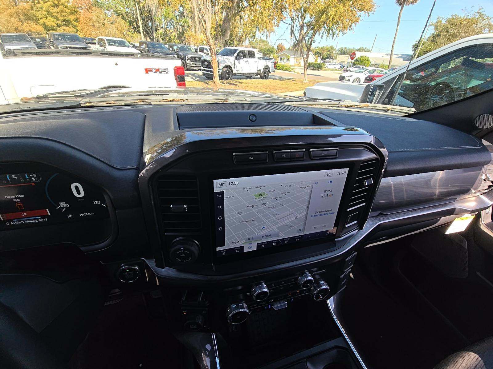 2023 Ford F-150 Lariat AWD