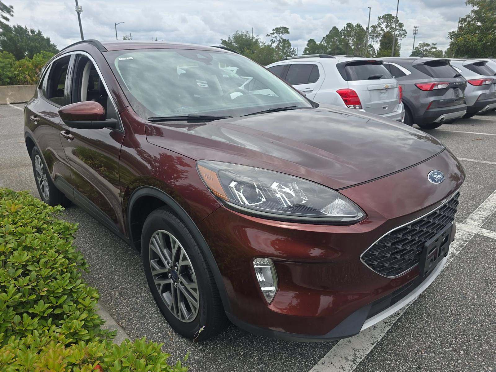 FORD ESCAPE - 4