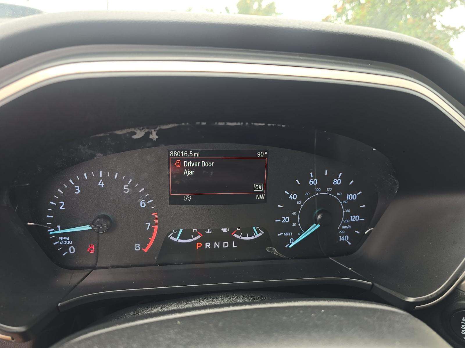 FORD ESCAPE - 9