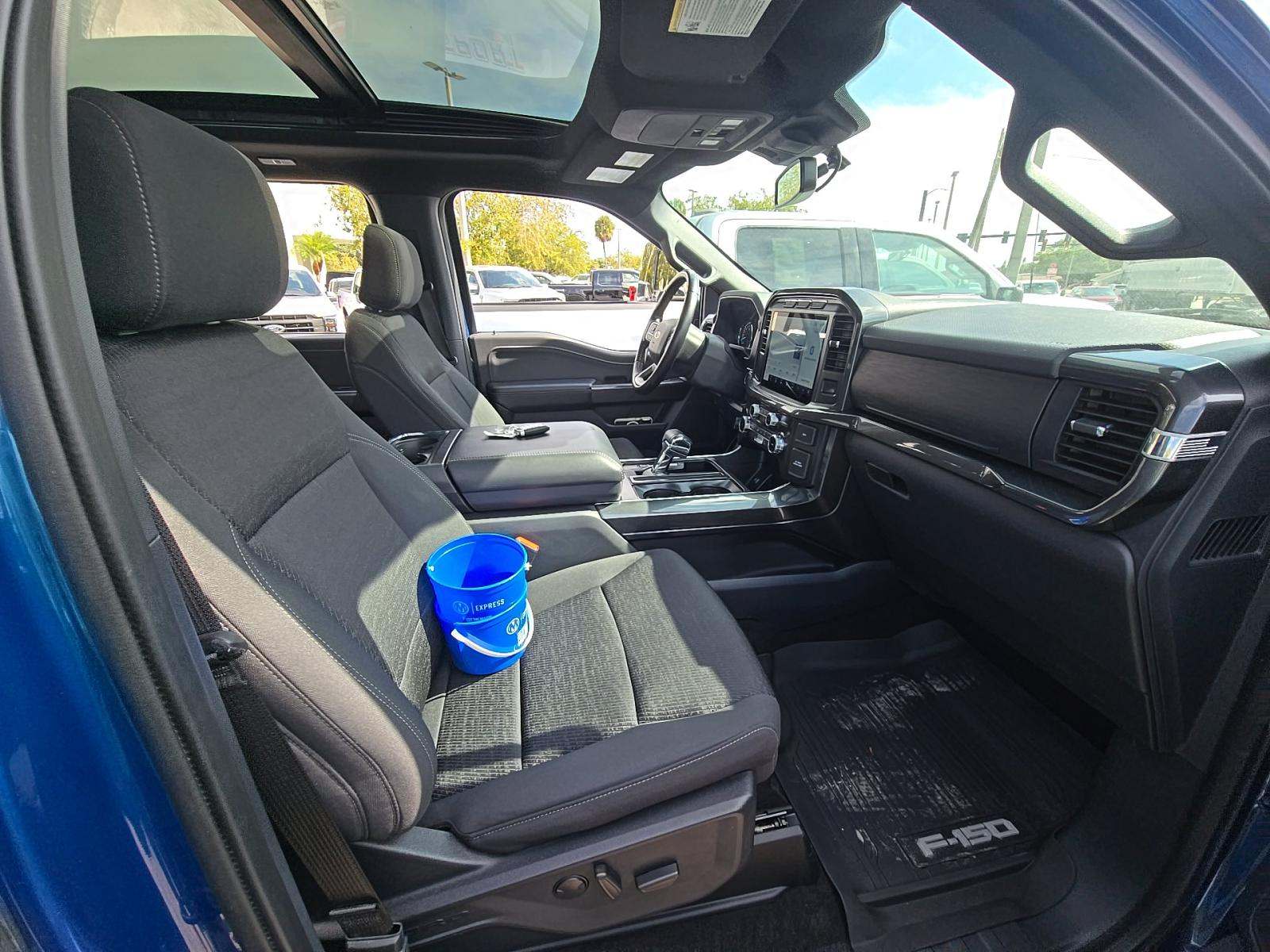 2022 Ford F-150 XLT AWD