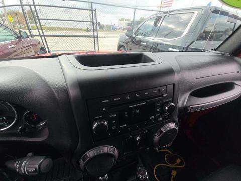 JEEP UNLIMITED SPORT - 10