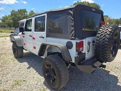 JEEP UNLIMITED SPORT - 2