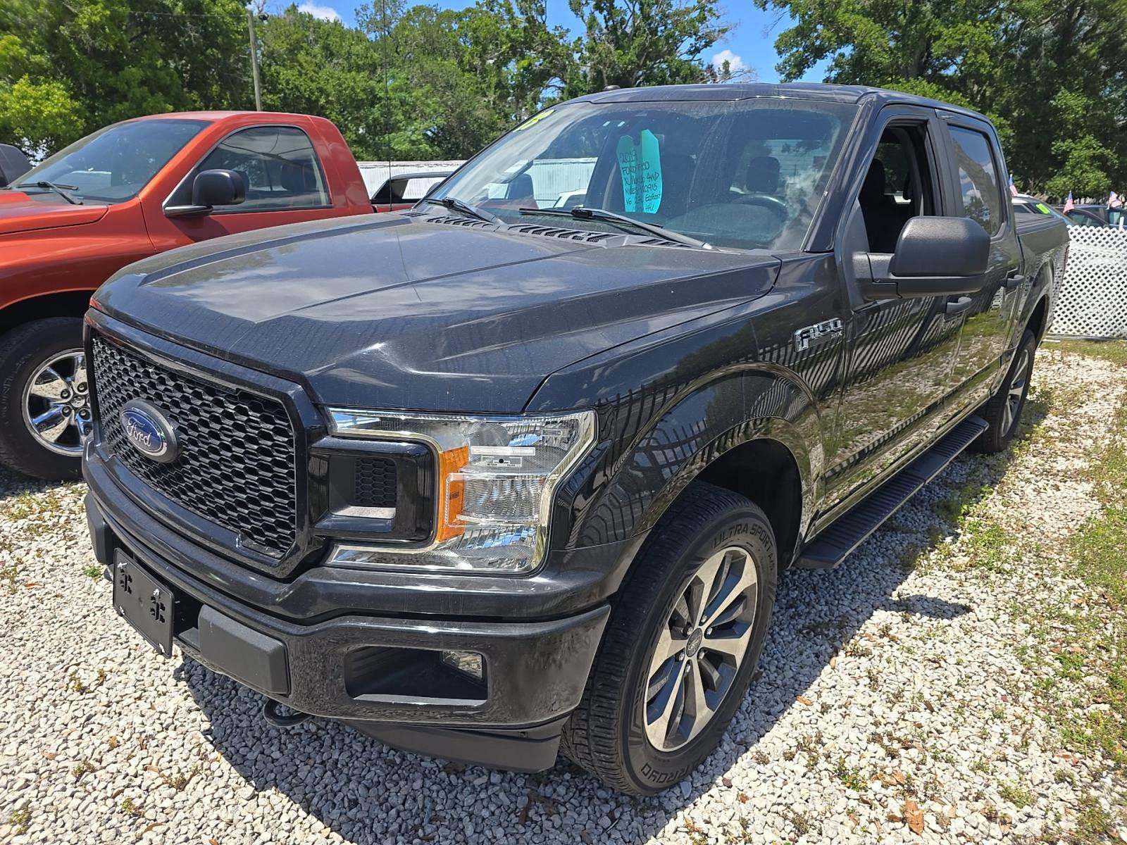 FORD F-150 - 1