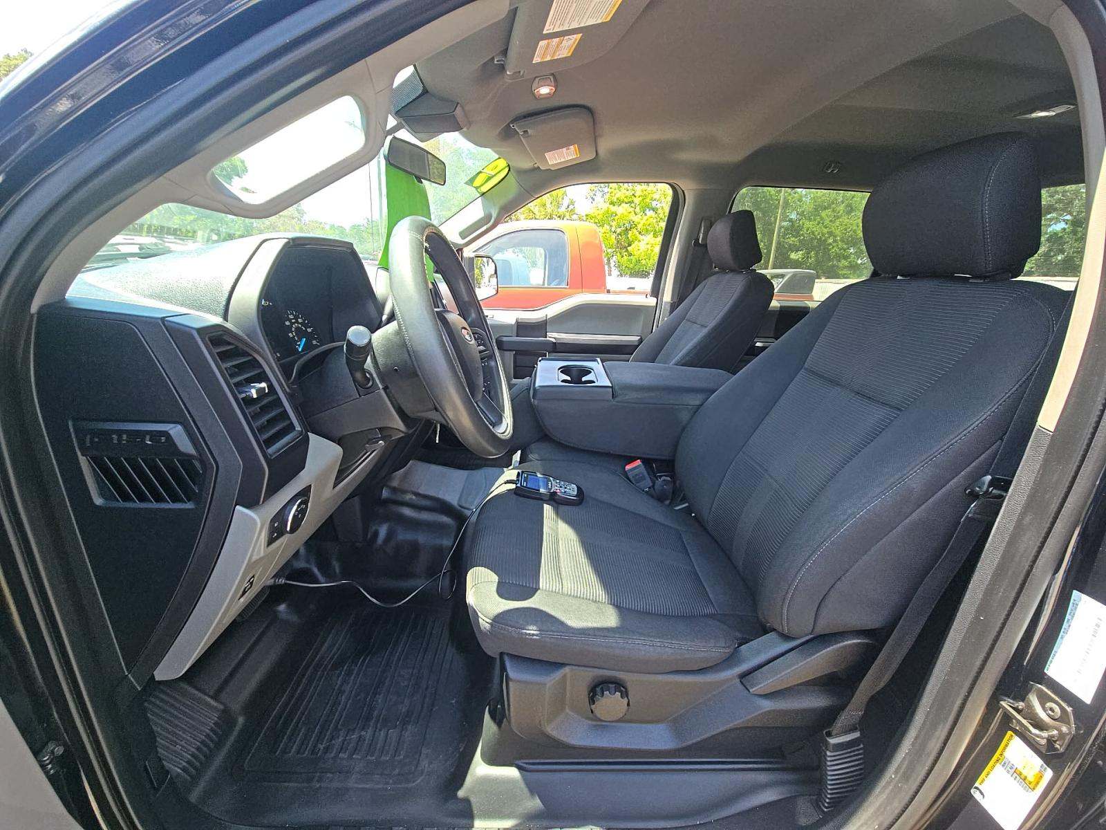 FORD F-150 - 6