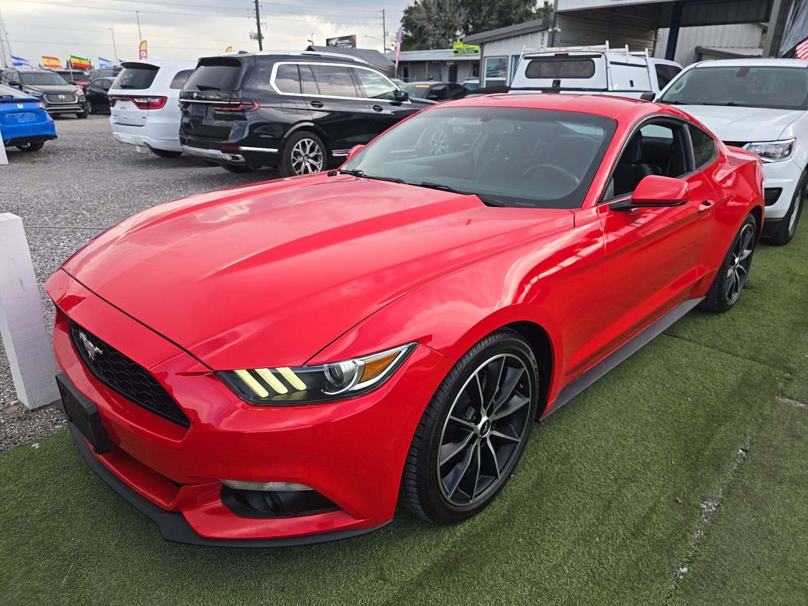FORD MUSTANG - 1