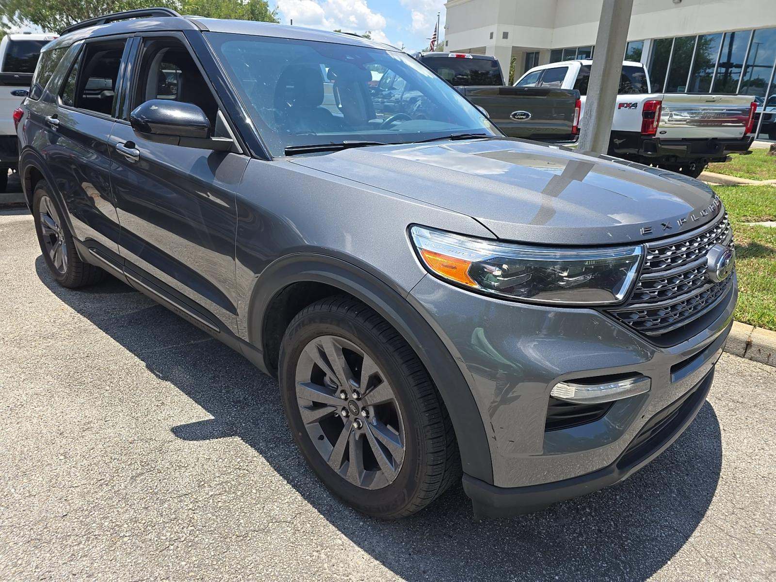FORD EXPLORER - 4