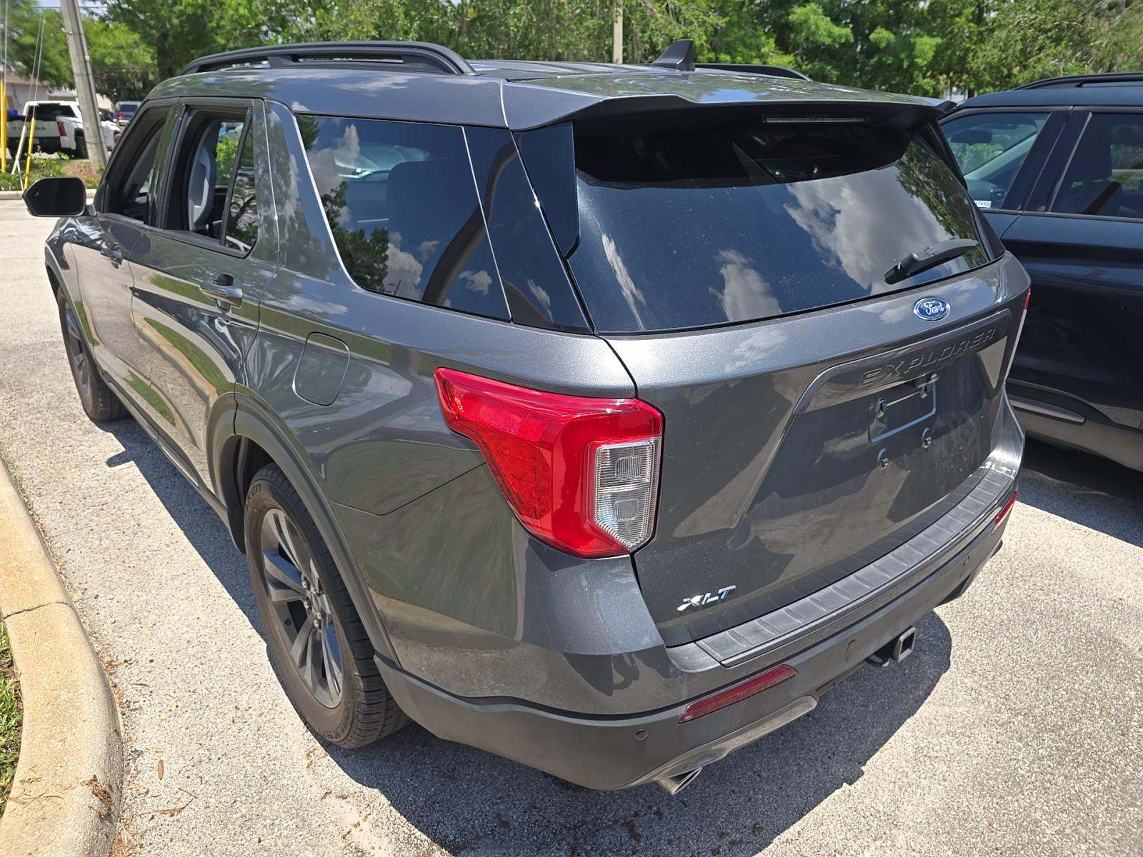 FORD EXPLORER - 2