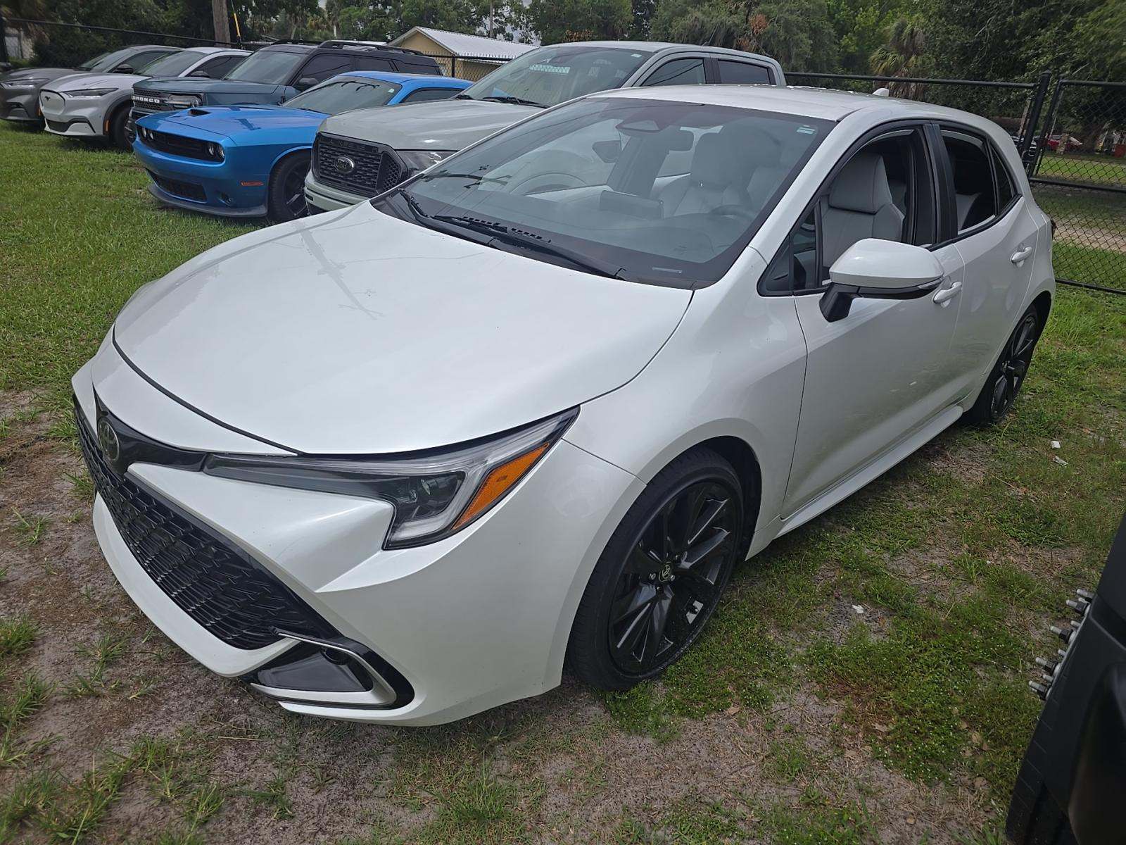 TOYOTA COROLLA - 1
