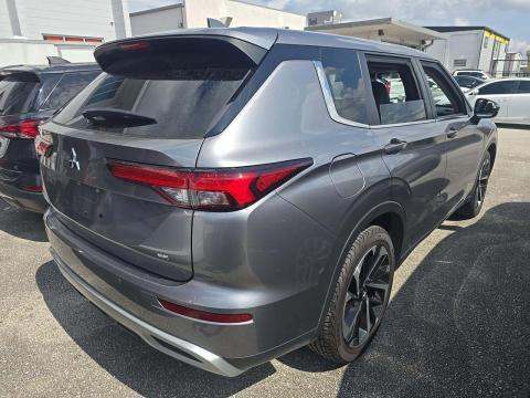 2022 Mitsubishi Outlander SE FWD