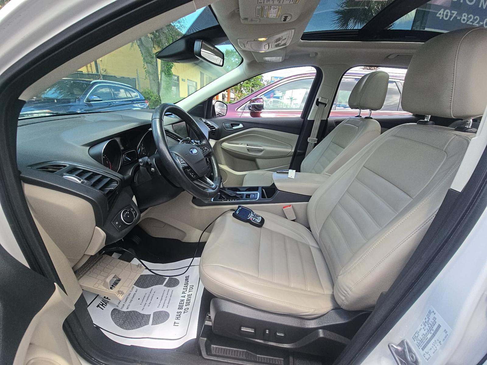 FORD ESCAPE - 6
