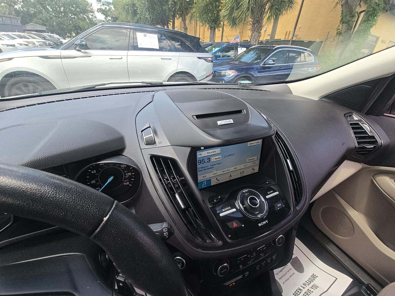FORD ESCAPE - 10