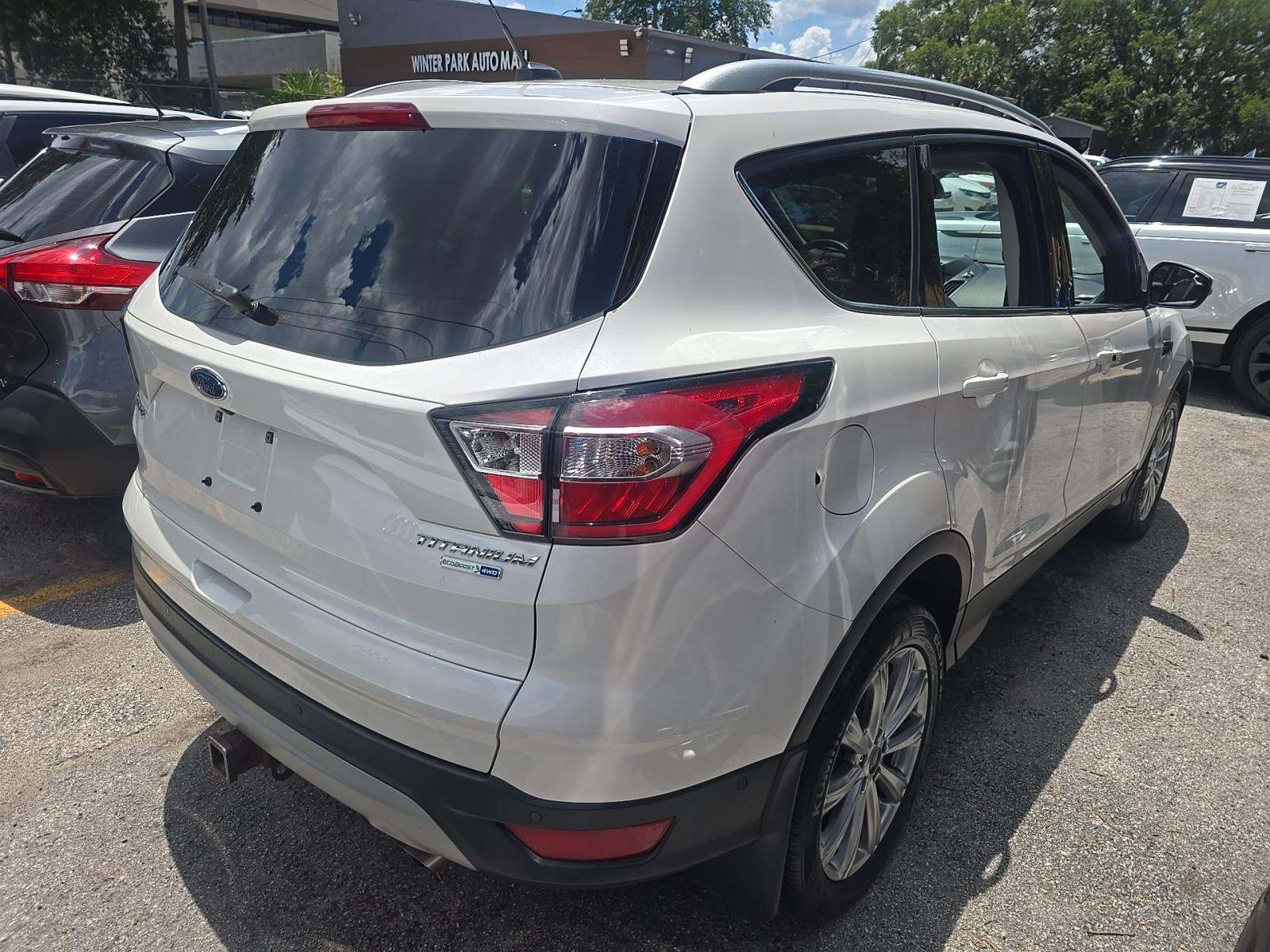 FORD ESCAPE - 3