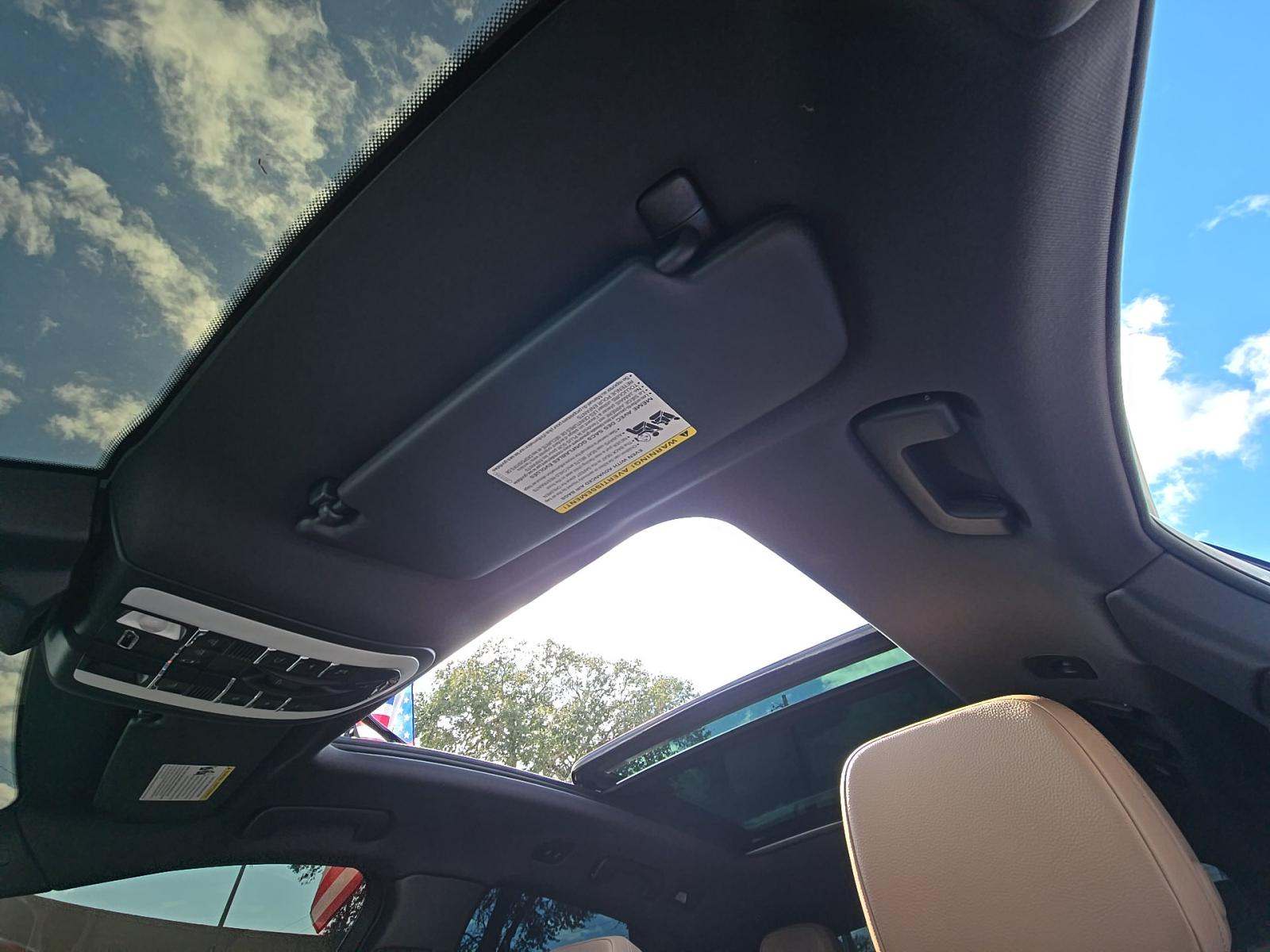 2020 Porsche Macan Base AWD