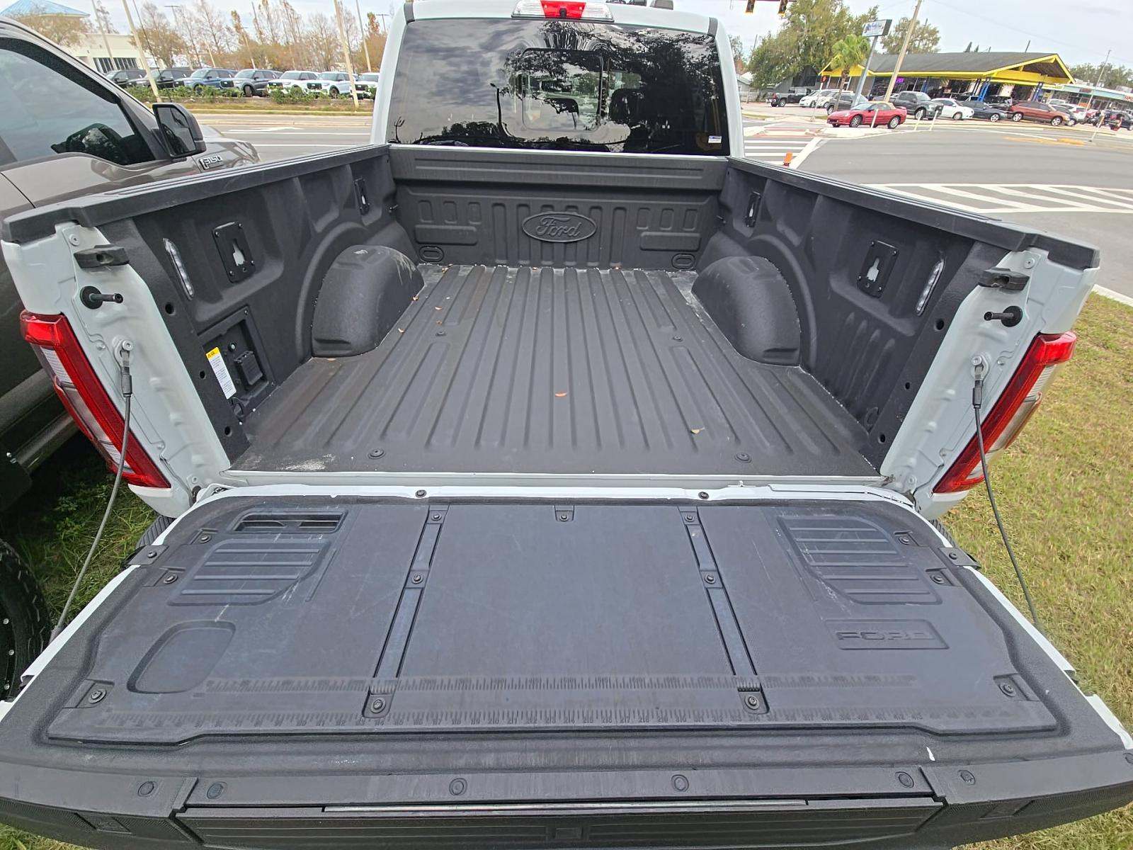 2023 Ford F-150 Platinum AWD