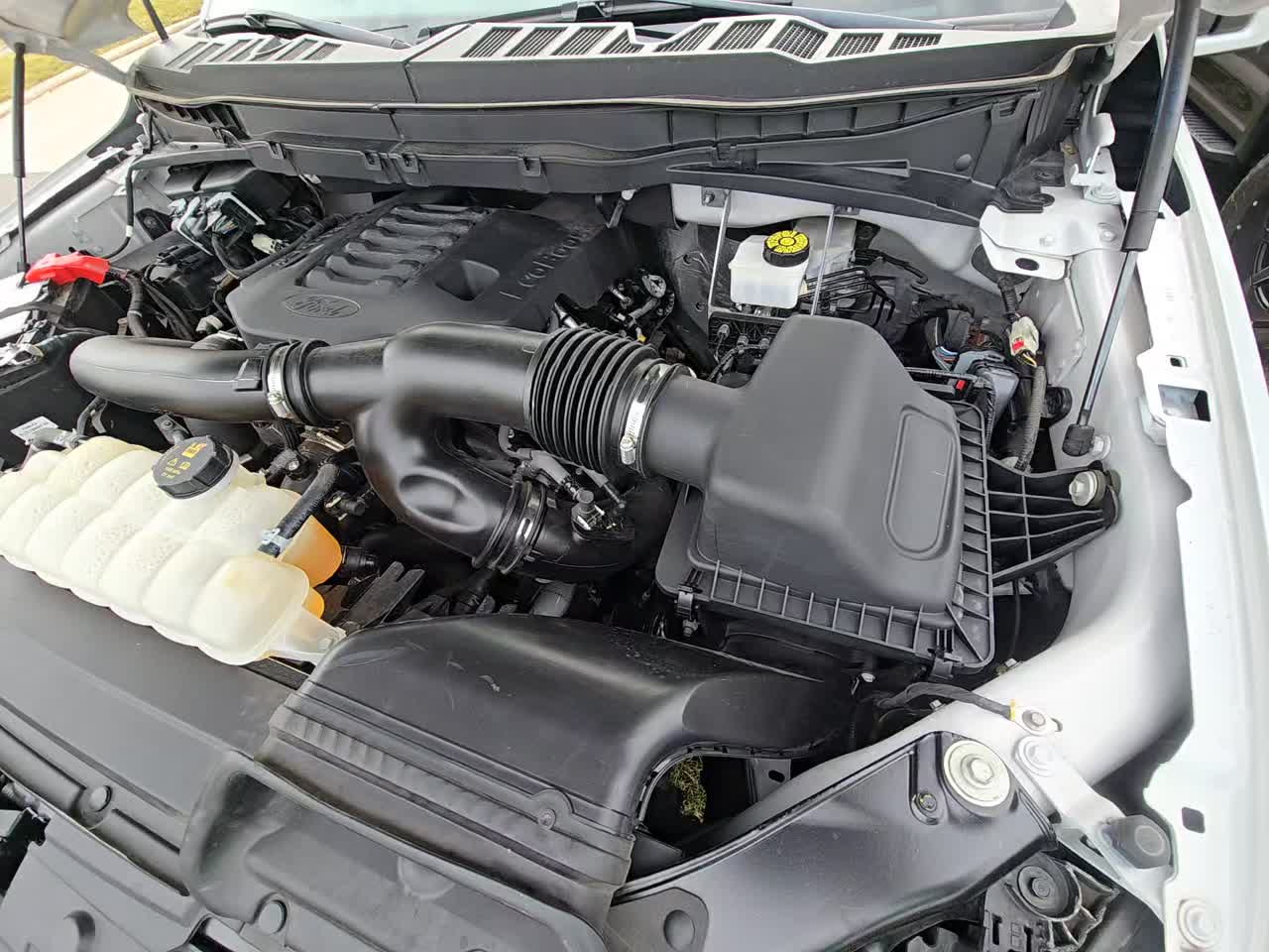 2023 Ford F-150 Platinum AWD