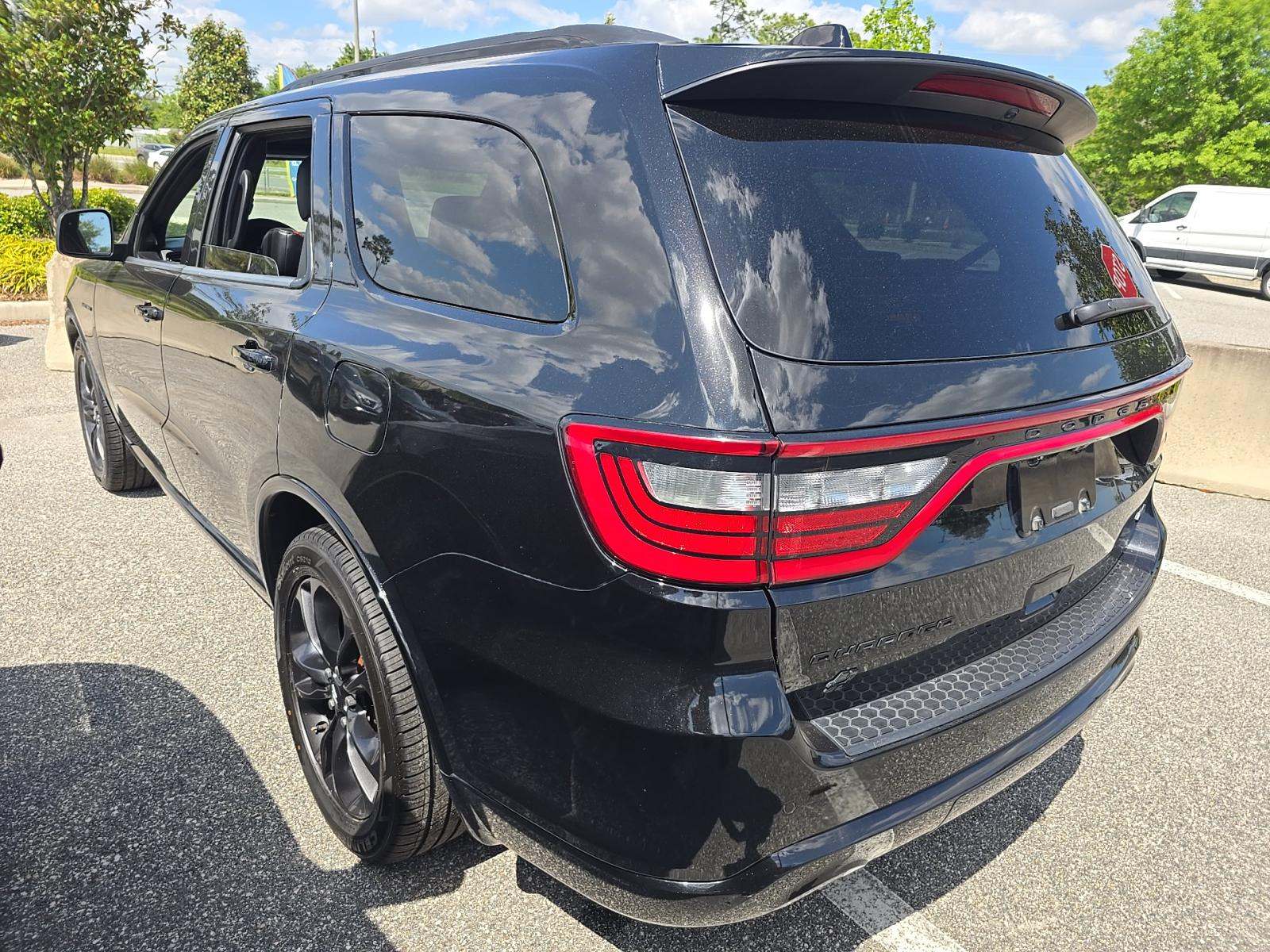 DODGE CHALLENGER - 2