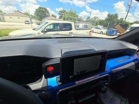 2025 Toyota Tacoma TRD Off-Road AWD