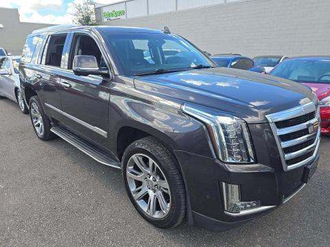 2017 Cadillac Escalade Luxury AWD