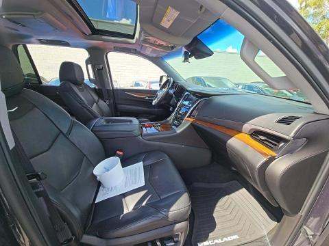 2017 Cadillac Escalade Luxury AWD